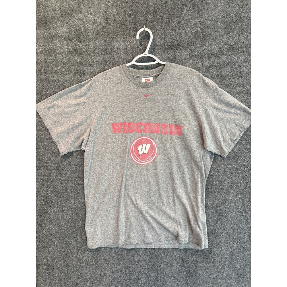 Vintage Nike Wisconsin Badgers center swoosh t-shirt SZ Large Gray